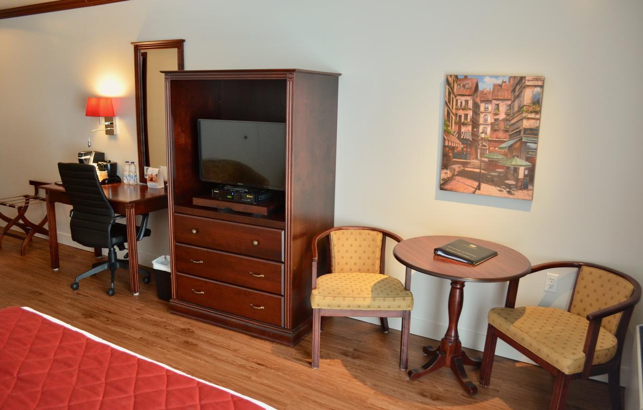 Hotel Le Floral Sherbrooke Eksteriør billede